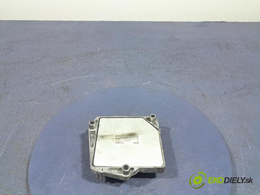Opel Meriva 2006 riadiaca jednotka Motor: 12249823