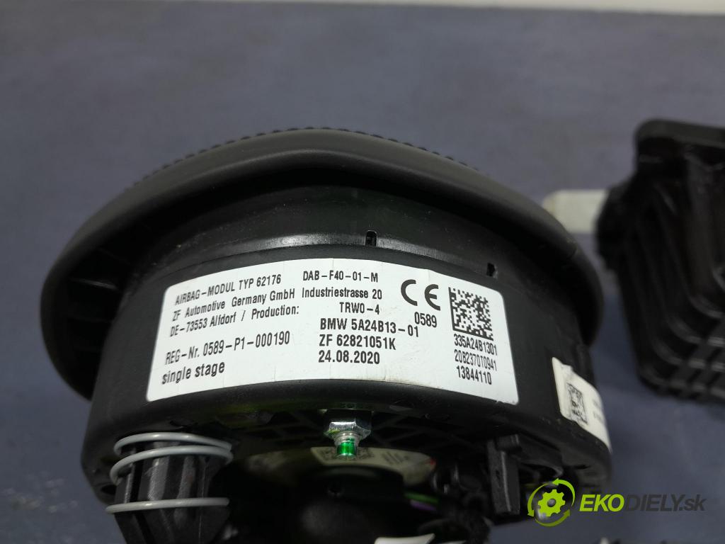 Bmw Seria 1 2020 kokpit,pristrojová doska