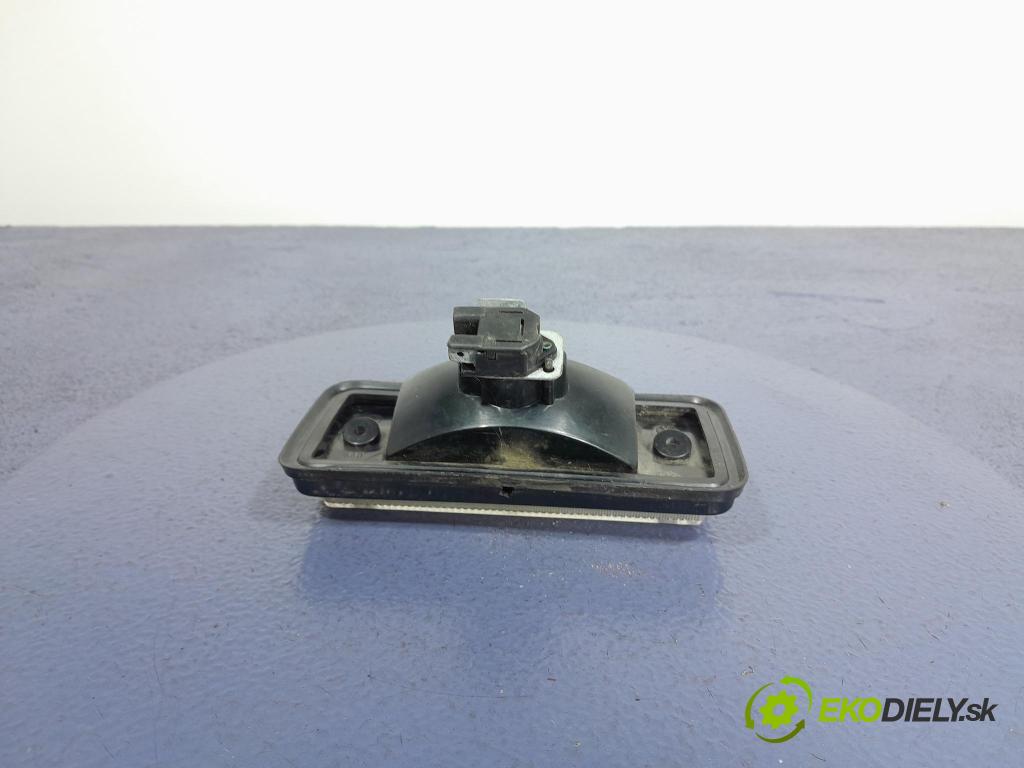 Fiat 125p 1981 světlo Zad: levá Uvnitř
