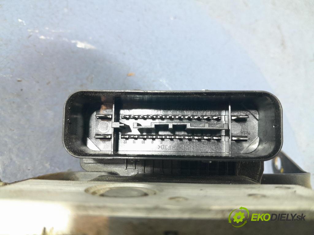 Nissan Pixo 2009 čerpadlo ABS x 062102-13884