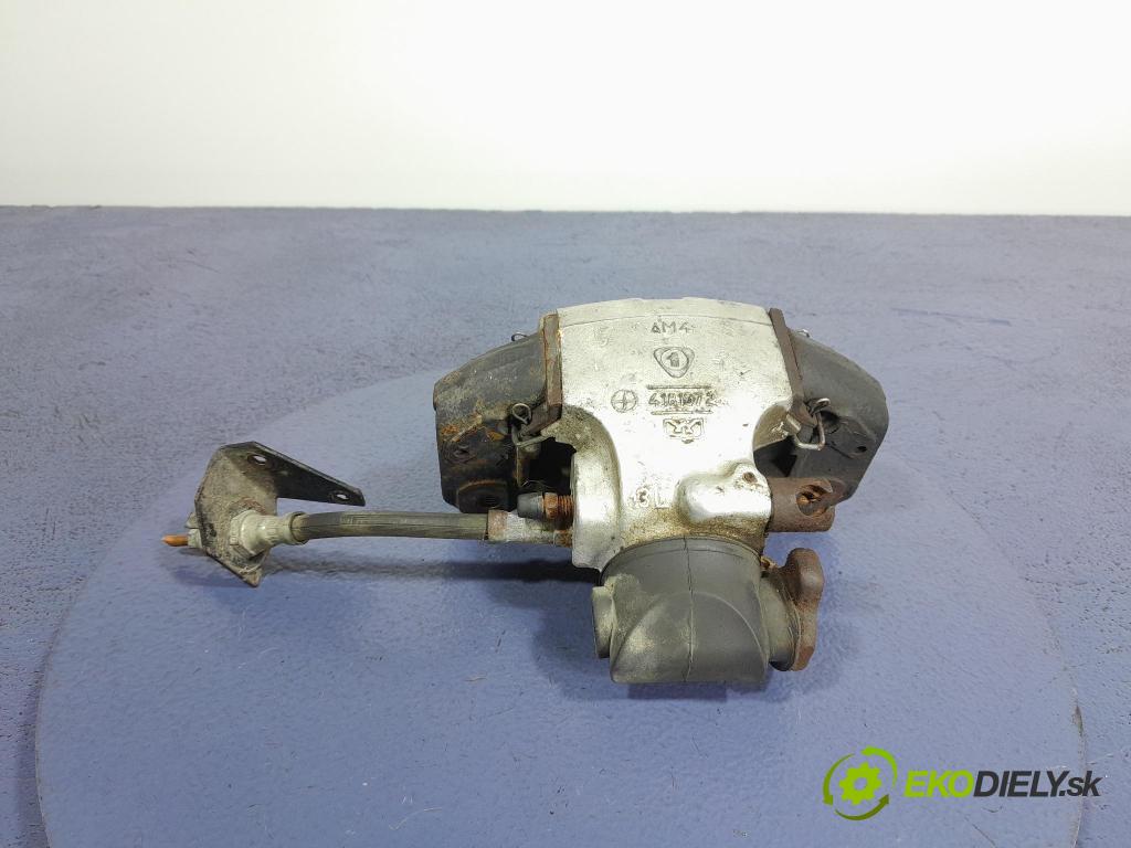 Fiat 125p 1981 brzdič brzdový zad Vľavo: