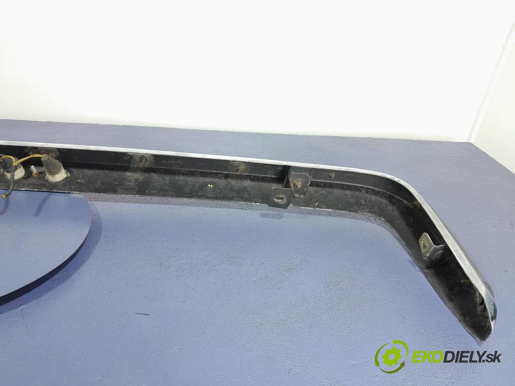 Fiat 125p 1981 nárazník Zad: 