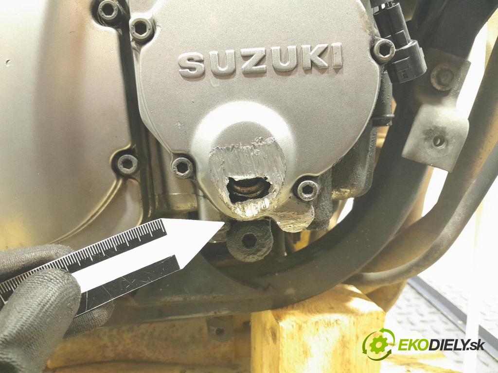 Suzuki Gsx 600fw 1998 motor Benzín: