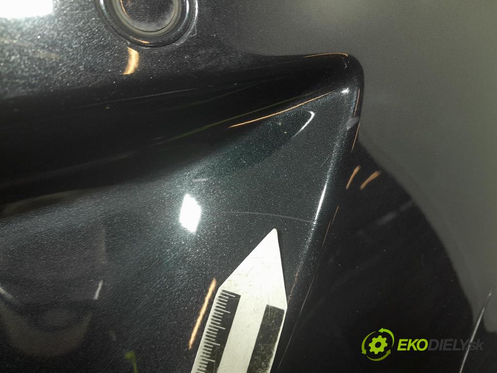 Opel Astra 2011 nárazník Zad: