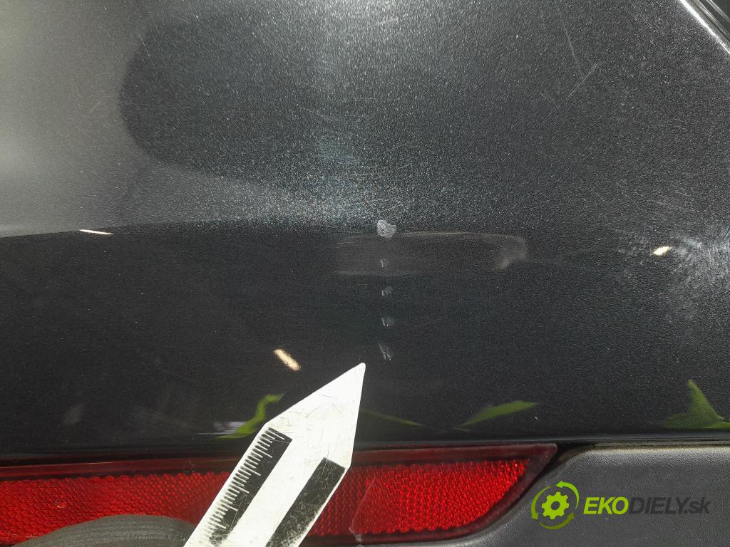 Opel Astra 2011 nárazník Zad:
