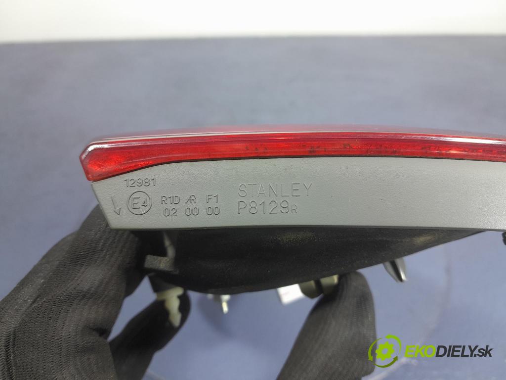 Honda Accord 2008 světlo Zad: Práva: Uvnitř 