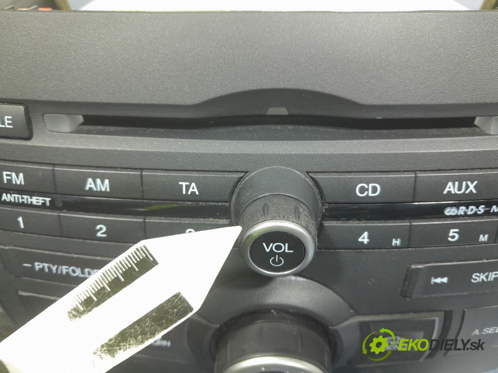 Honda Accord 2008 Radio I Navigácia: 39100-TL4-G000
