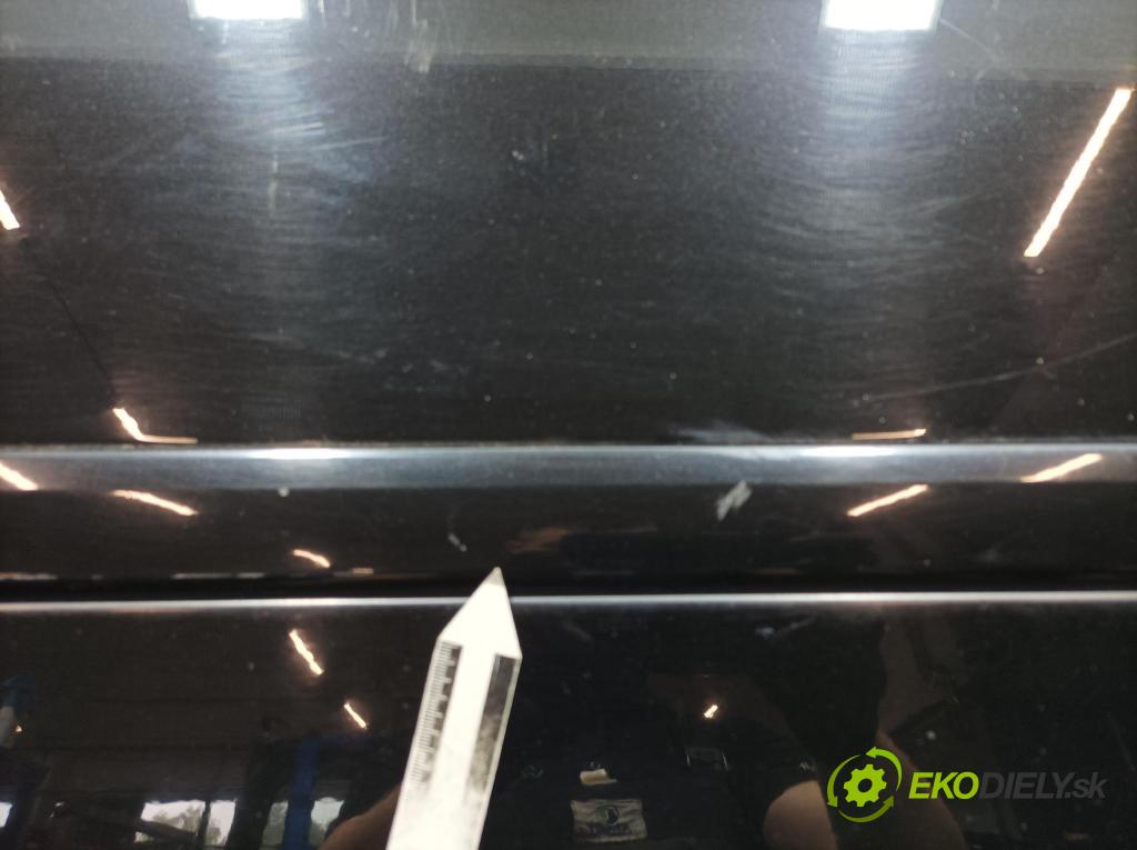 Audi A3 2006 dvere Predné pravé 01