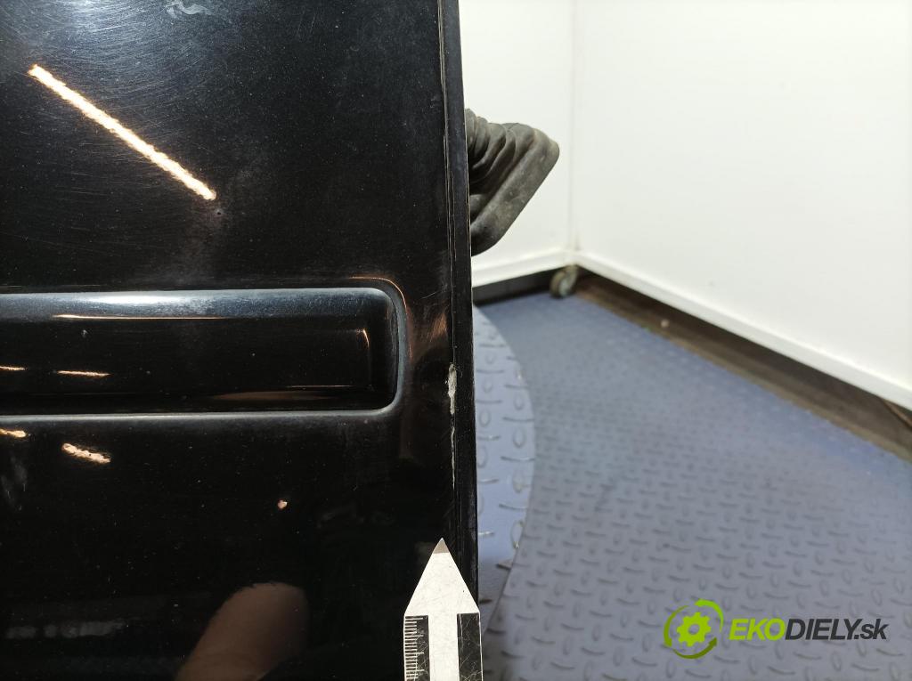 Audi A3 2006 dvere Predné pravé 01