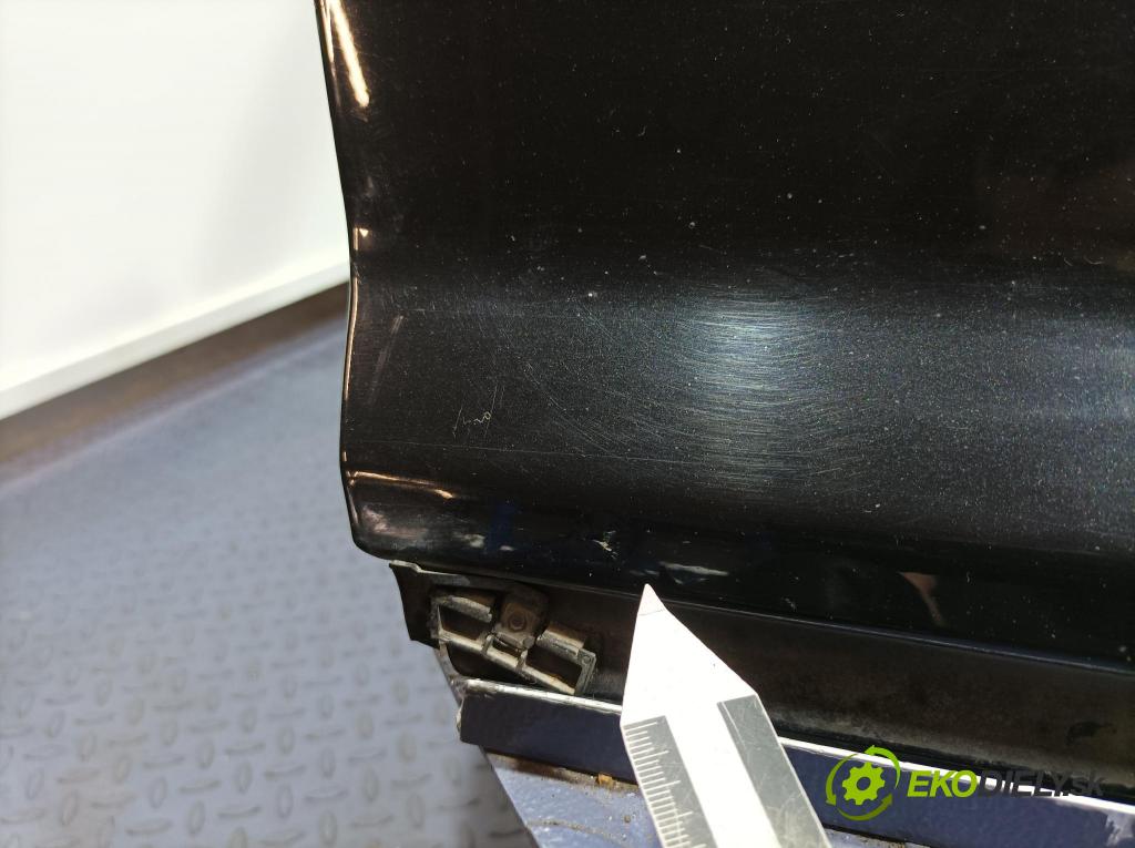 Audi A3 2006 dvere Predné pravé 01