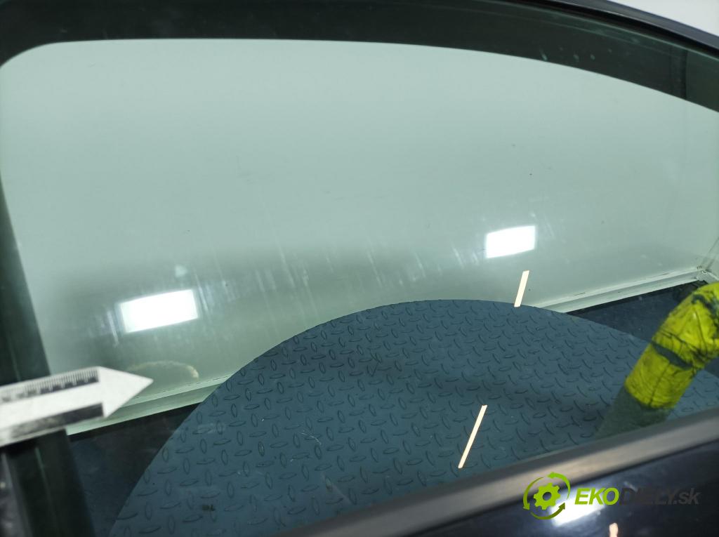 Audi A3 2006 dvere Predné pravé 01