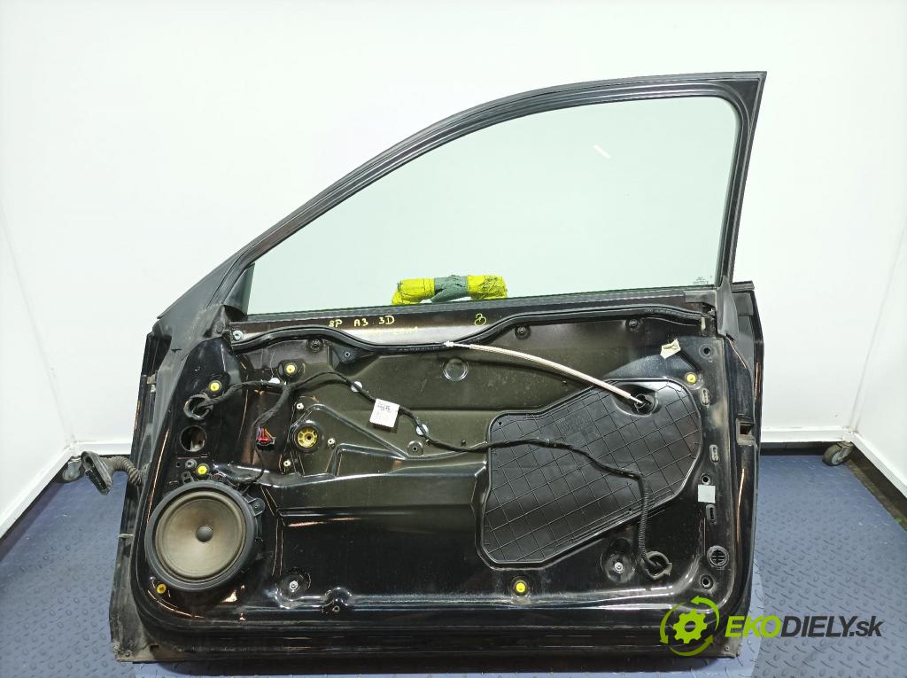 Audi A3 2006 dvere Predné pravé 01