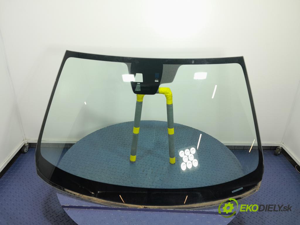 Mazda 6 2015 sklo Predné: přední: