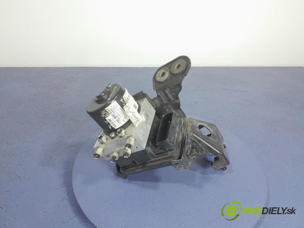 Opel Astra 2011 čerpadlo ABS x 13370782