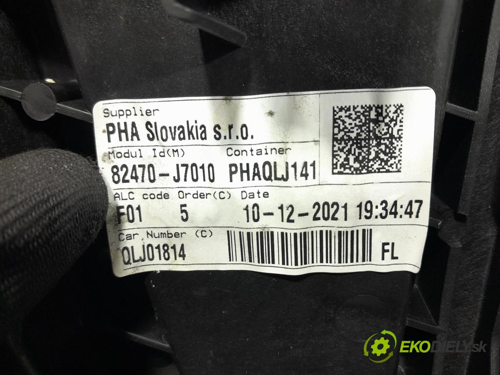 Kia Xceed 2021 mechanismus stahování Sklenka: před Levý: 82470-J7010