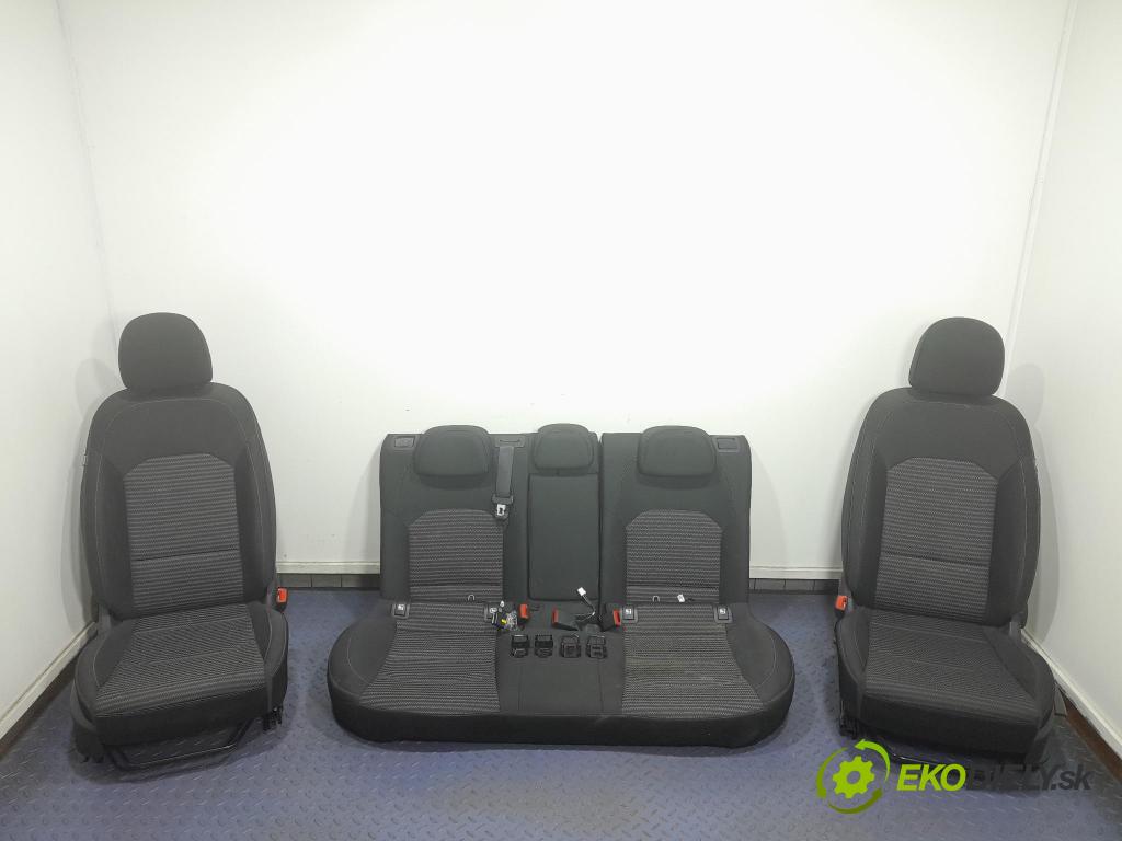 Kia Xceed 2021 sedačke: Set.: