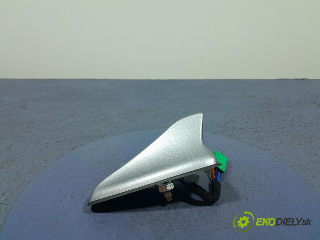 Kia Xceed 2021 Antena 96210-J7700