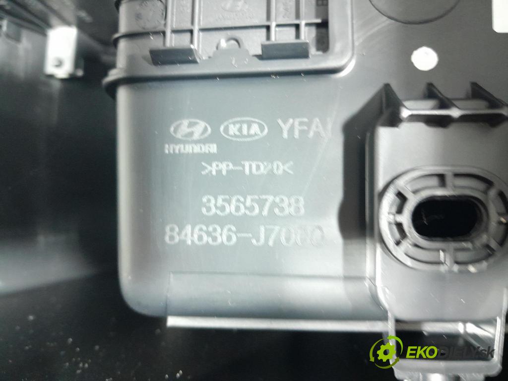 Kia Xceed 2021 tunel Stredný: 84636-J7000
