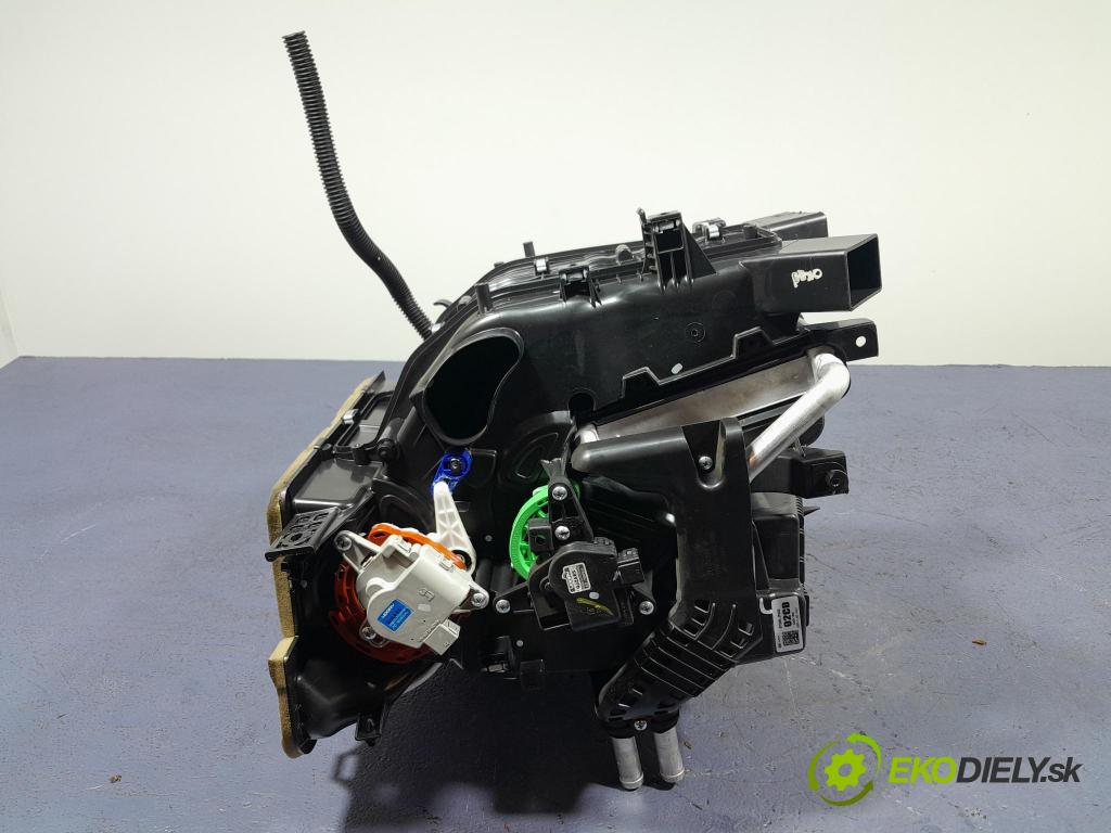 Kia Xceed 2021 radiátor