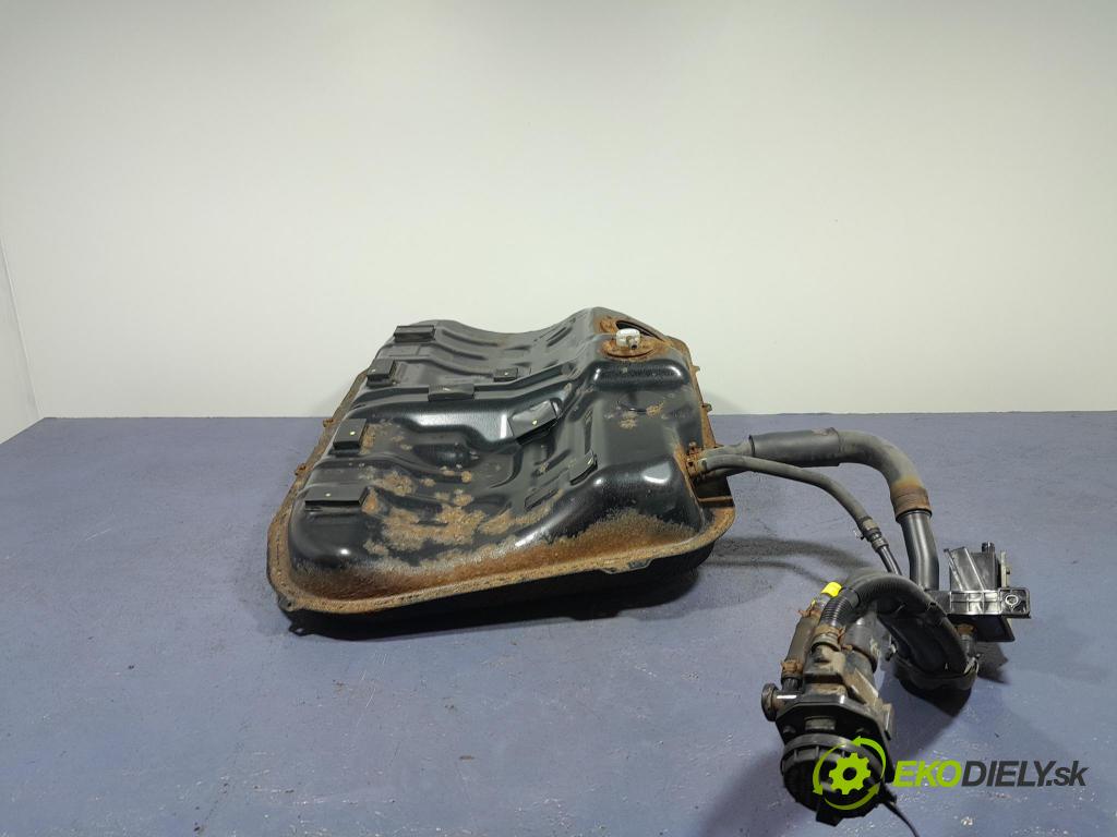 Hyundai I40 2013 Nádrž: paliva 31100-3Z100