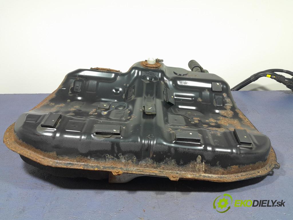 Hyundai I40 2013 Nádrž: paliva 31100-3Z100