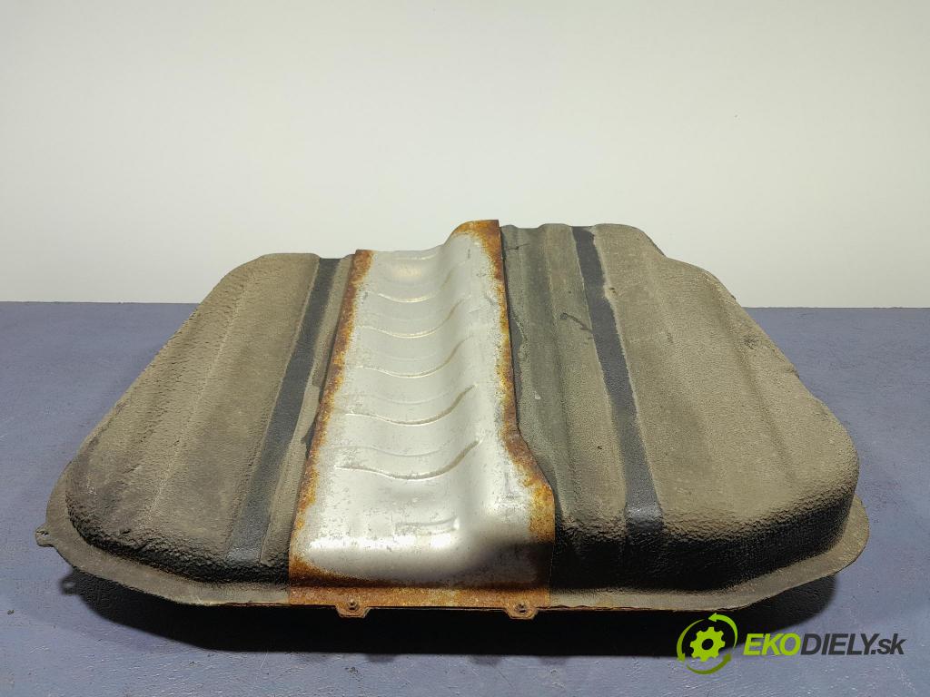 Hyundai I40 2013 Nádrž: paliva 31100-3Z100