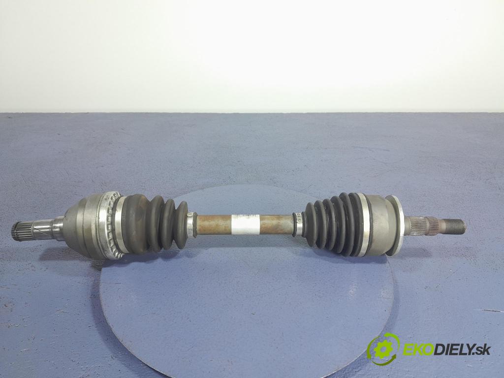 Opel Astra 2011 poloos ľavá Predné