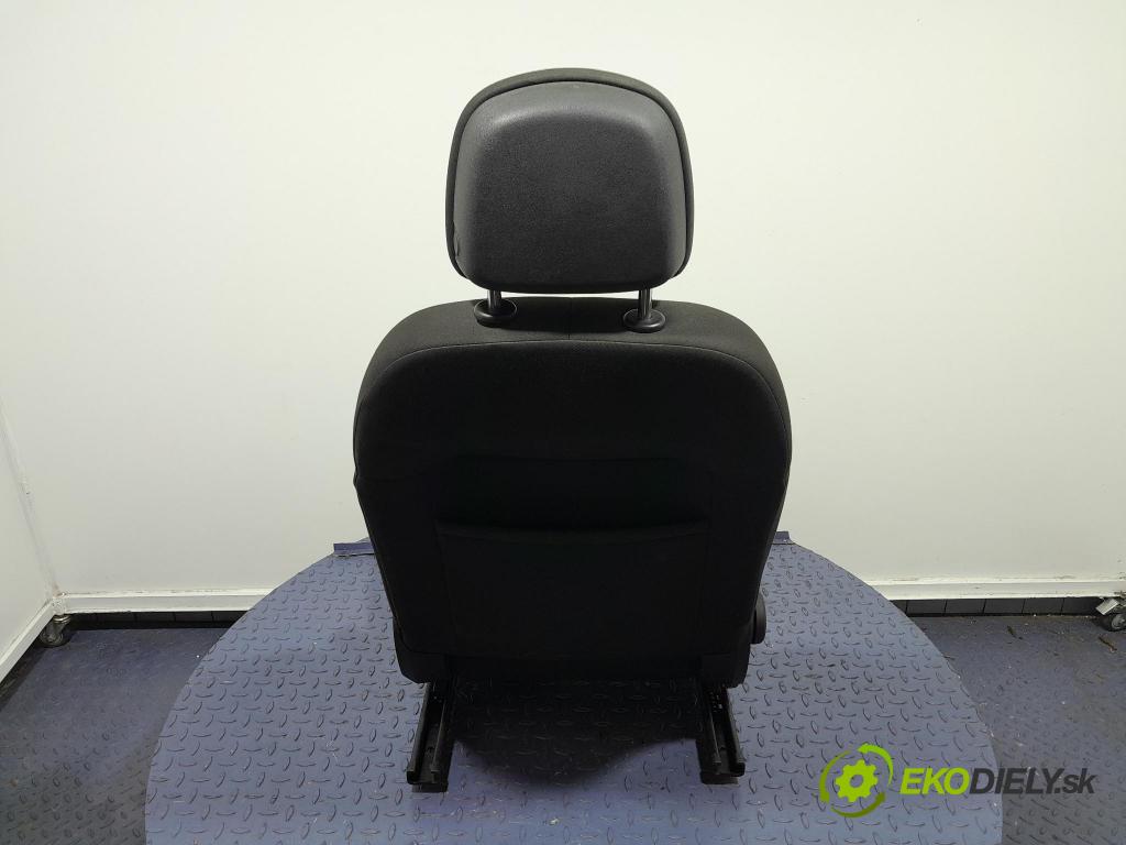 Opel Astra 2011 Sedačka spolujazdca