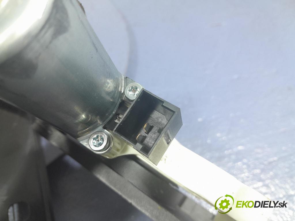 Audi A6 2019 mechanizmus okna Okná: Predné Vľavo: 4K0837461