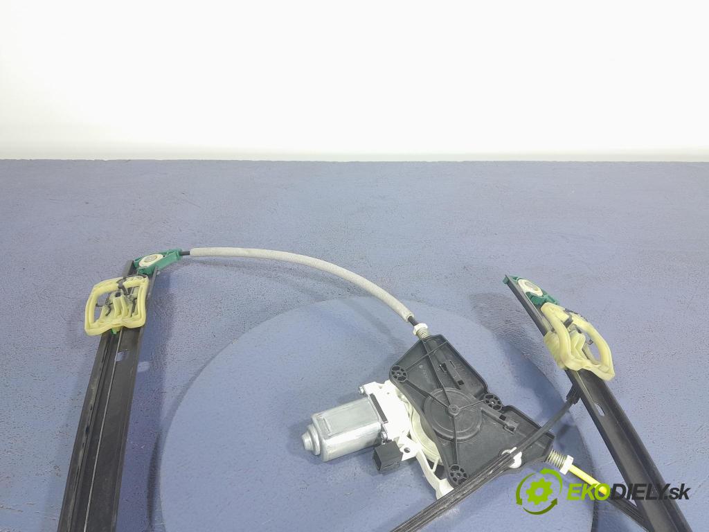 Audi A6 2019 mechanizmus okna Okná: Predné v pravo: 4K0837462