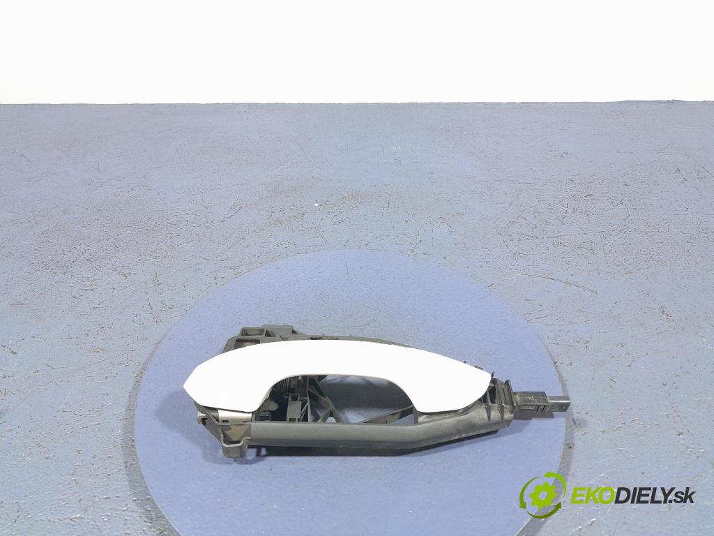 Audi A6 2019 rukoväť Predné ľavá 4N0837811B