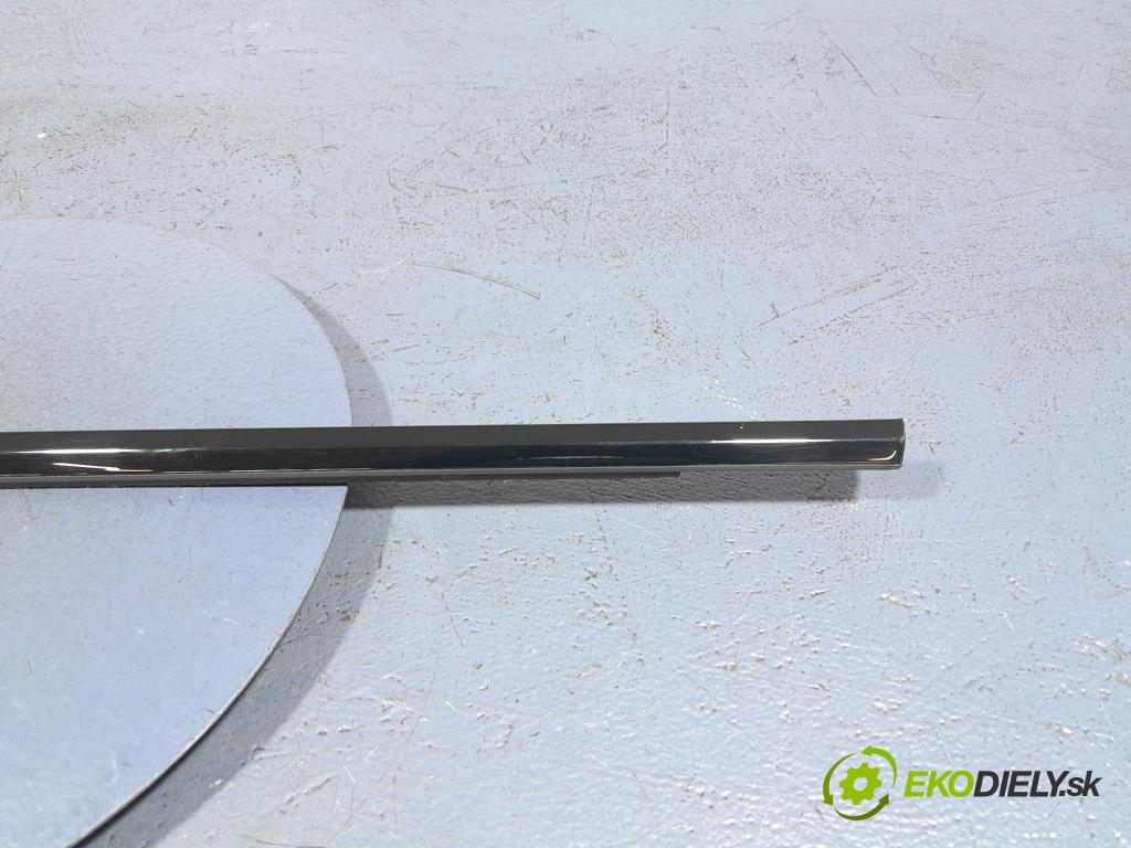 Audi A6 2019 lišta Dekoratívne: 4K0839475