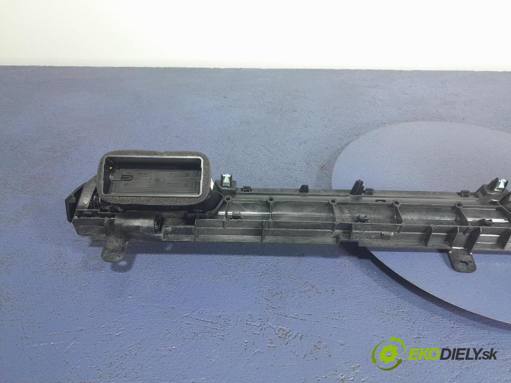 Audi A6 2019 GRIDS: Prúd vzduchu: Vzduch: 4K1820902A