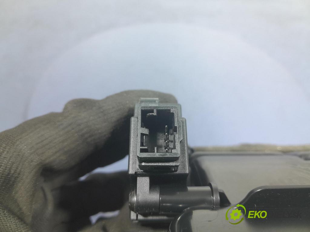 Audi A6 2019 Vstup: Vzduch: 4K0857042A