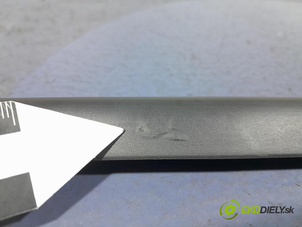 Audi A6 2019 lišta Dekoratívne: 4K0854328