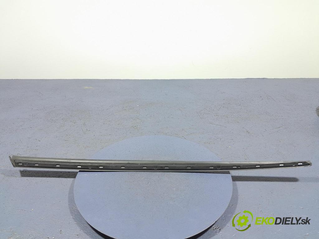 Audi A6 2019 lišta Dekoratívne: 4K0854328