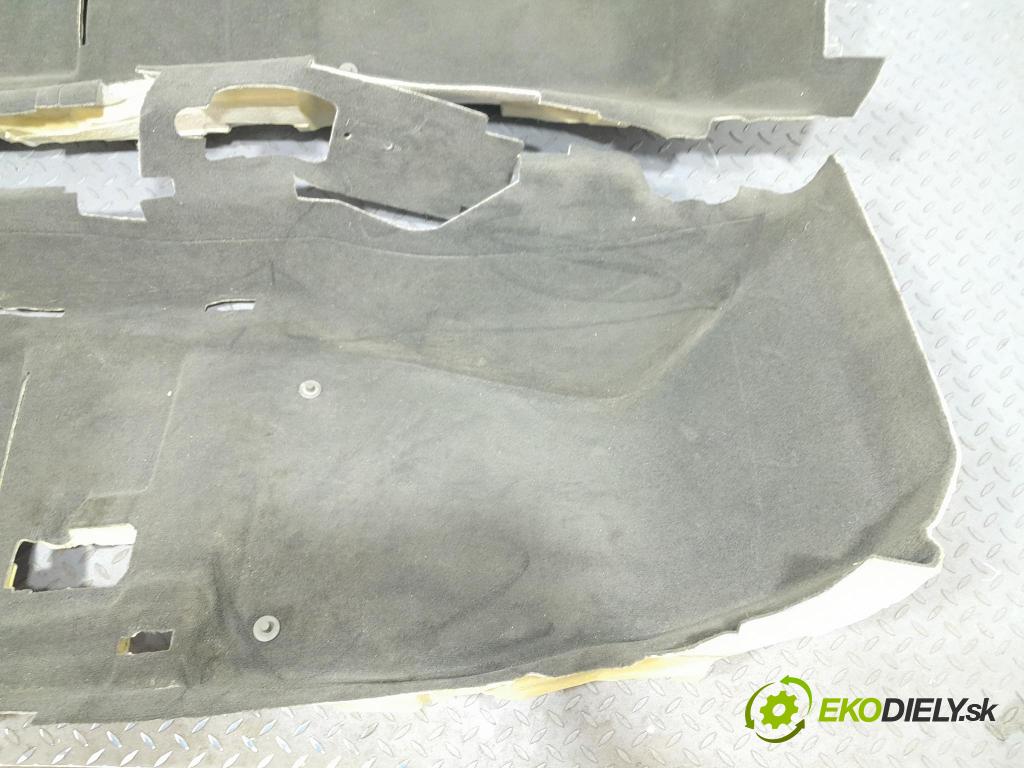 Audi A6 2019 koberec do auta 4K8863021A