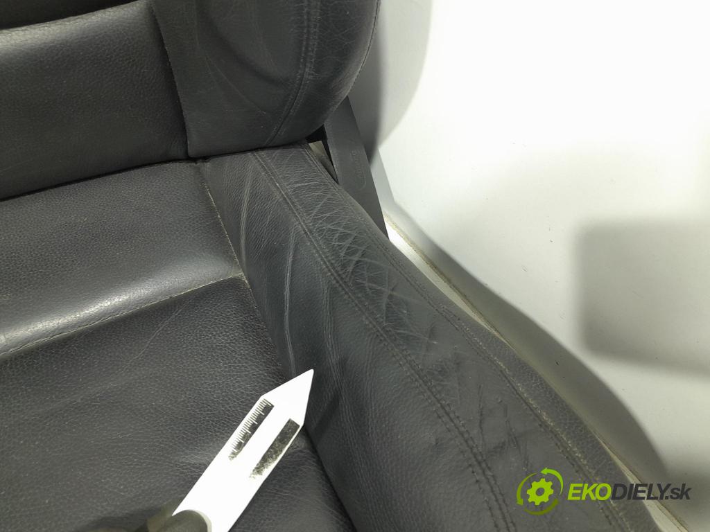Bmw Seria 5 2011 sedačke: Soubor. 01