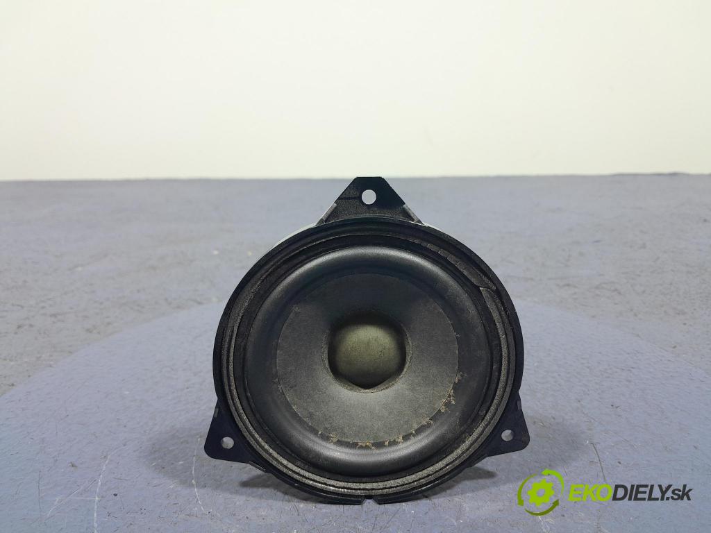 Audi A6 2019 Reproduktor / Subwoofer: 8V0035416