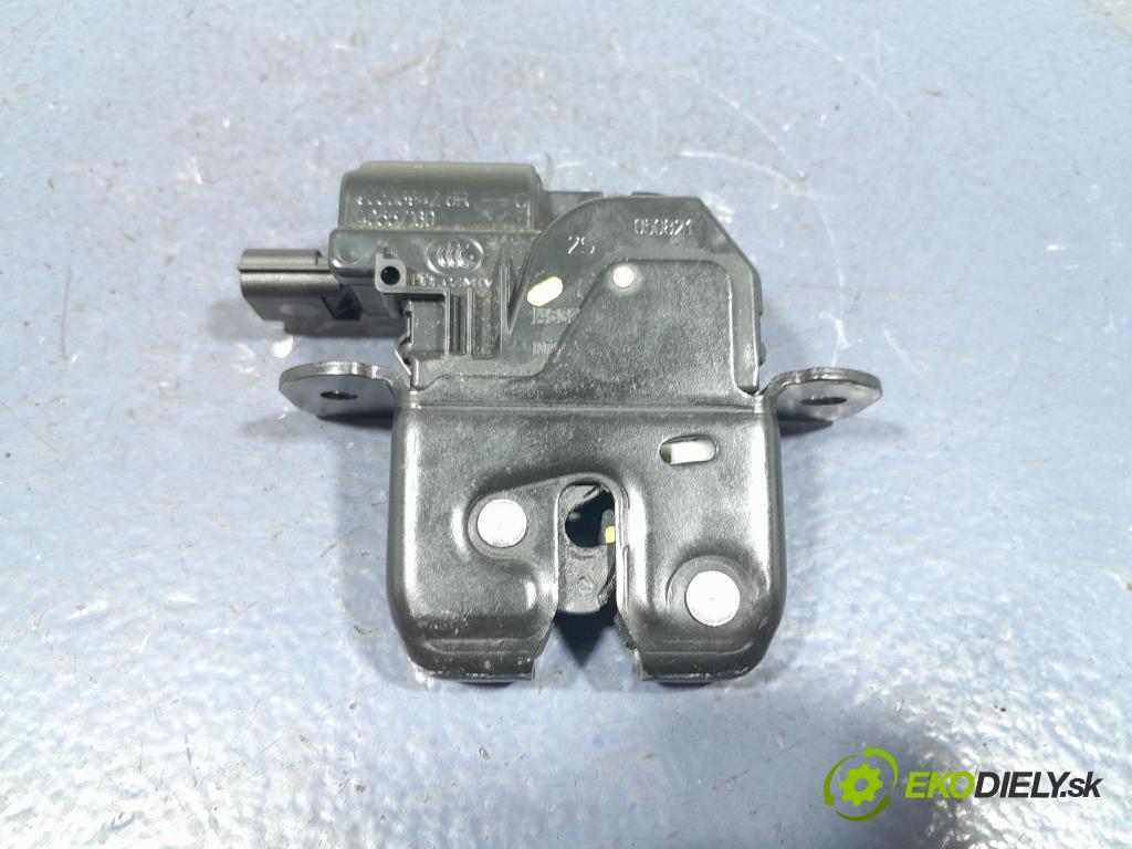 Renault Arkana 0 zámok Klapky: kufra: 905039428R