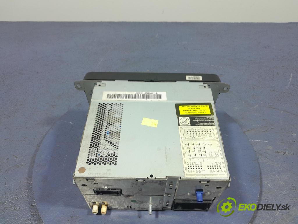 Seat Toledo 2005 Radio I Navigácia: 1K0035198C