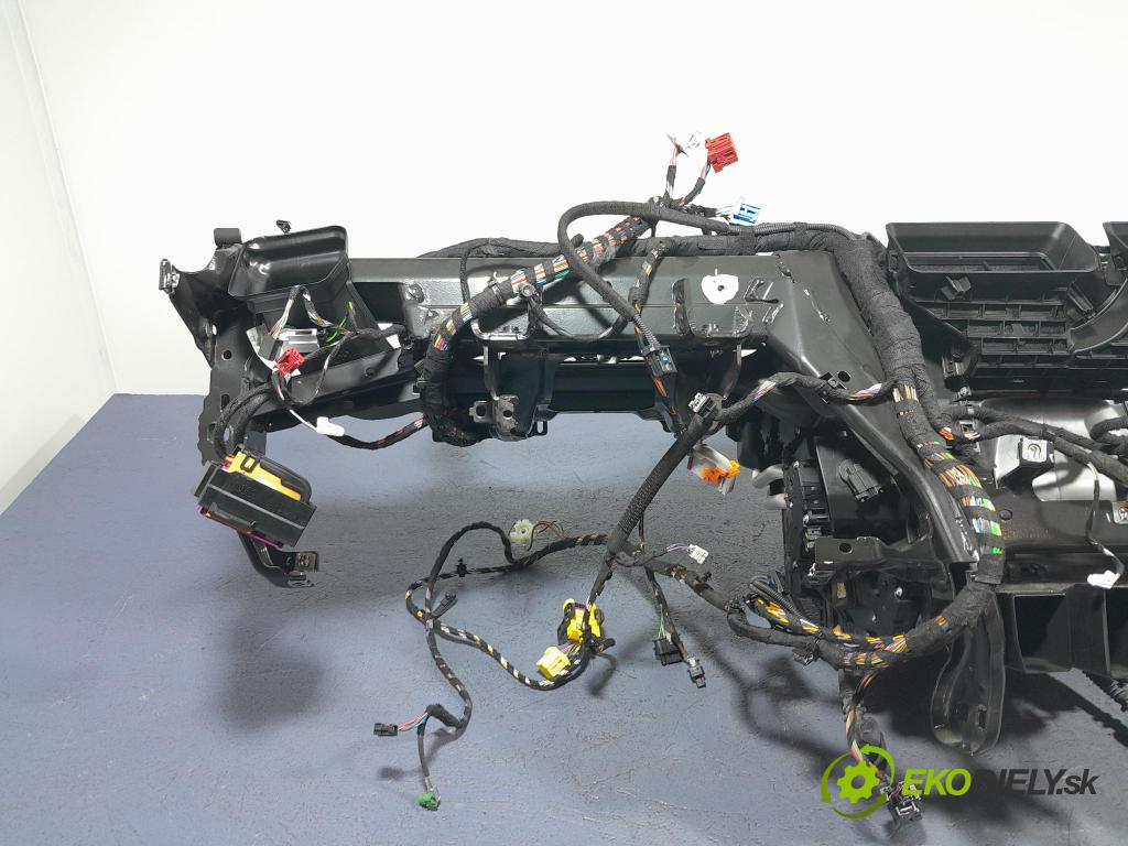 Audi A6 2019 radiator 4K1820005S