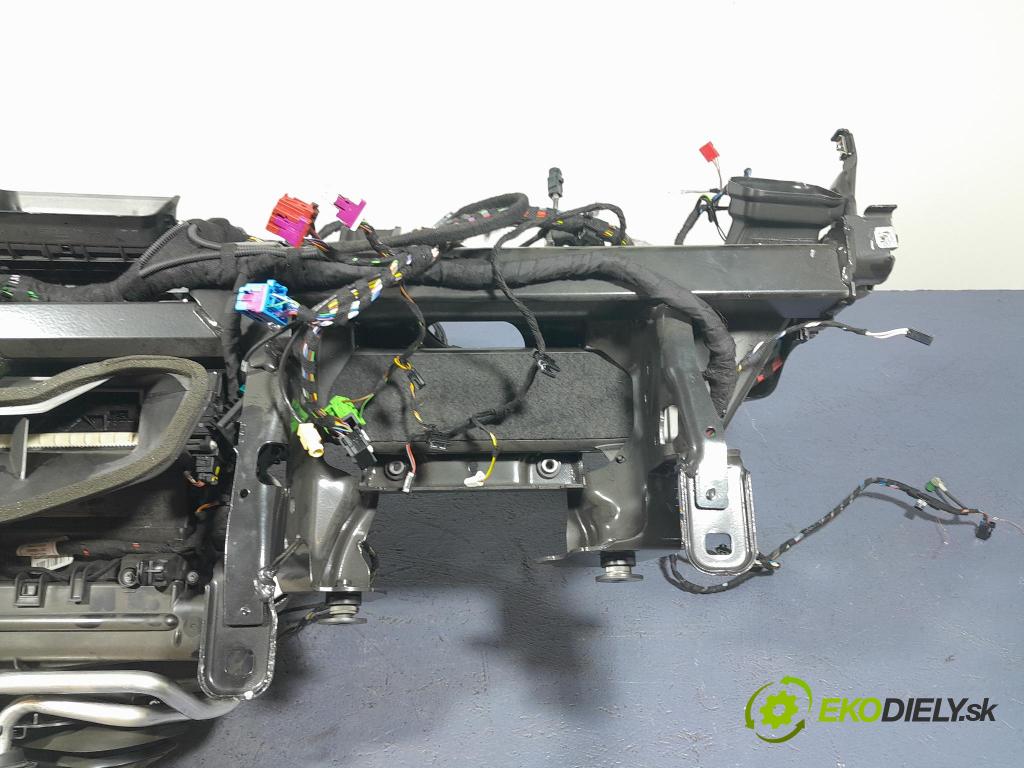 Audi A6 2019 radiator 4K1820005S
