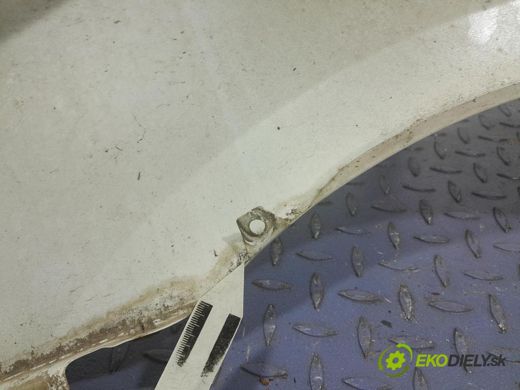 Hyundai I40 2013 blatník Predné v pravo: