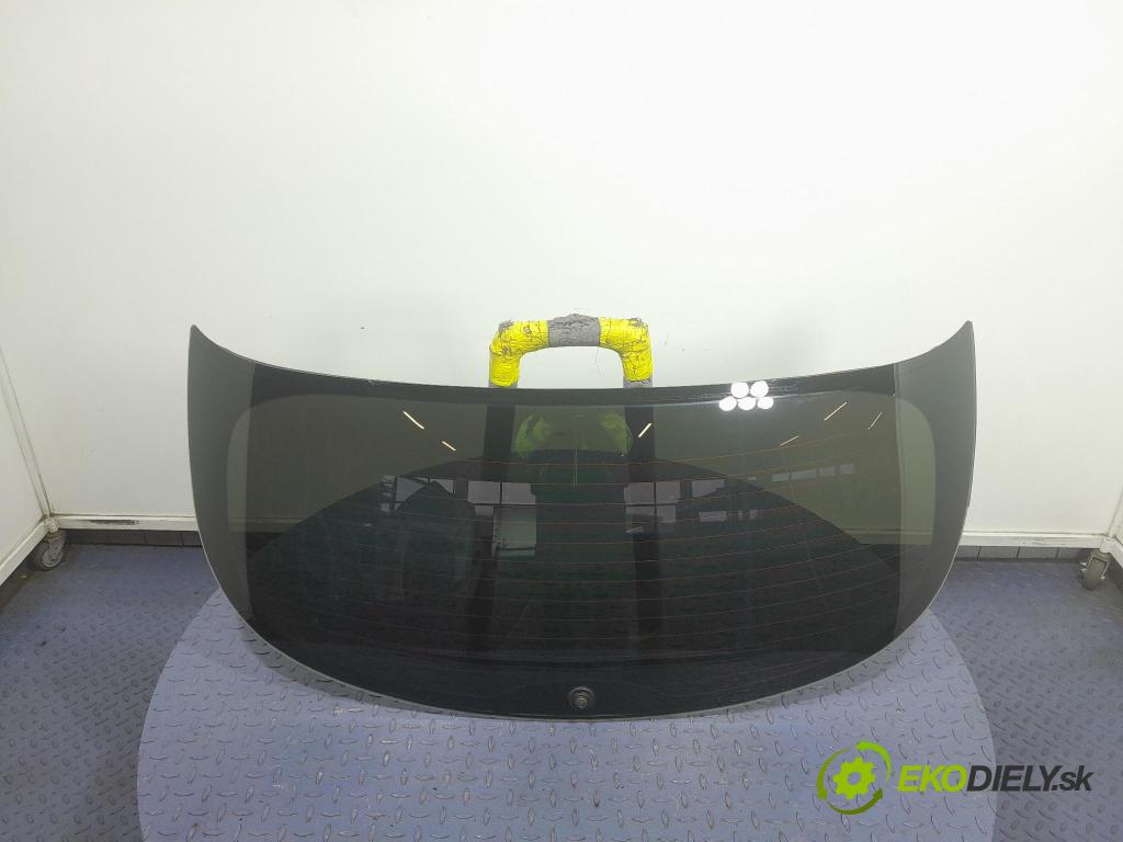 Hyundai I40 2013 sklo zadna