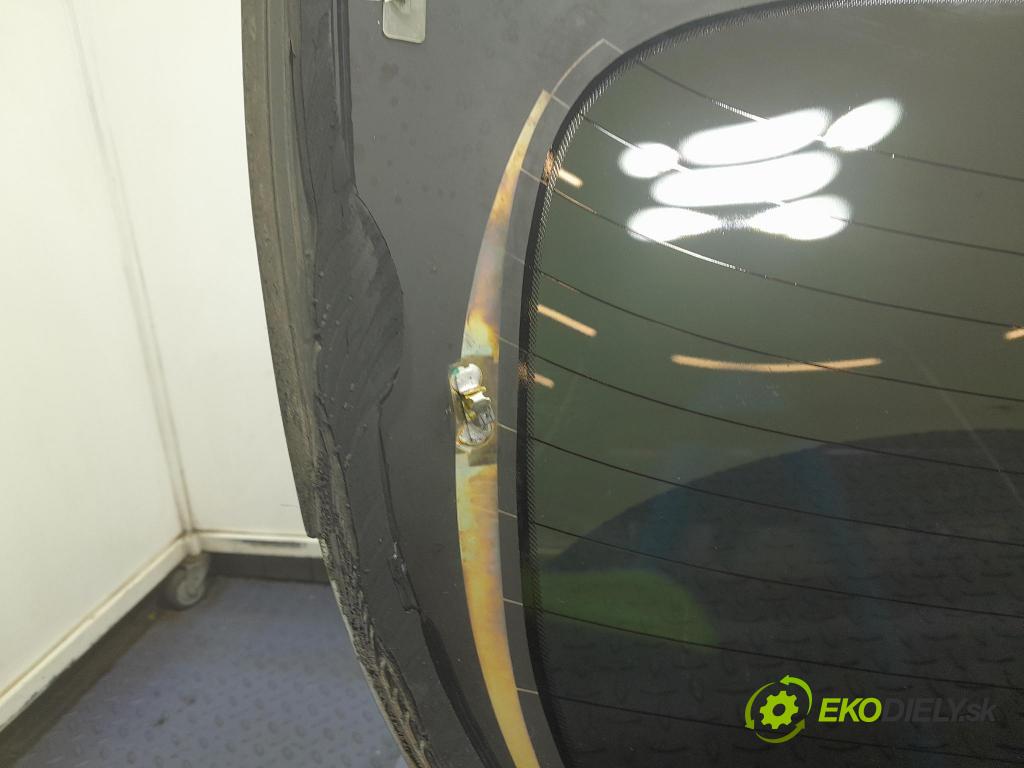 Hyundai I40 2013 sklo zadna