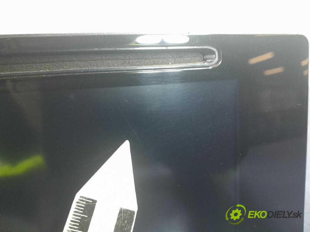 Toyota Auris 2017 Radio I Navigácia: 86140-02360