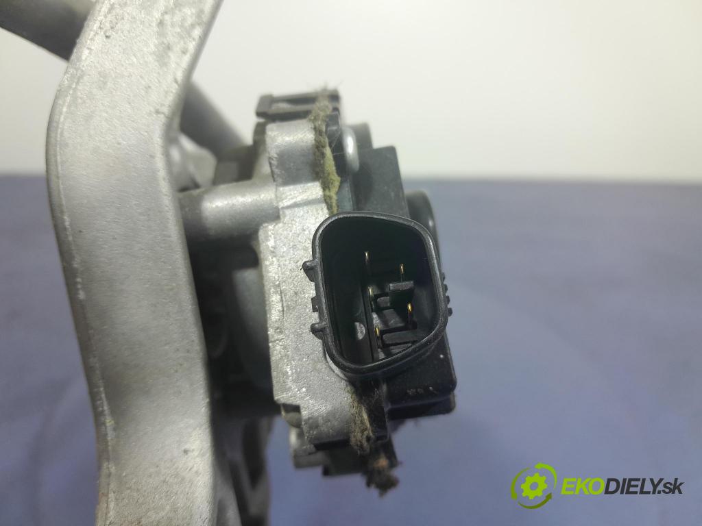 Toyota Auris 2017 mechanizmus motor: Stierače: Predné 85110-02340