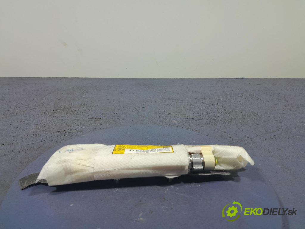 Toyota Auris 2017 Airbag: Sedadlo: x