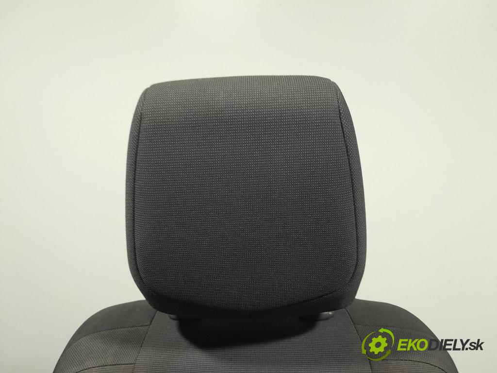 Toyota Auris 2017 Sedačka spolujazdca